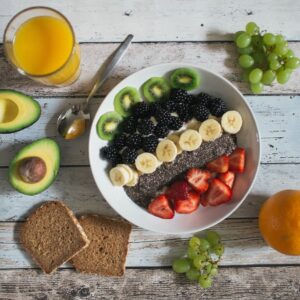 Photo "Eating Smart: Nutritional Tips for Keeping the Pounds Off"